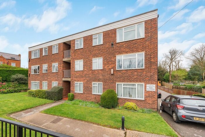 2 Bedroom Flat For Sale In The Dell, Harefield Road, Uxbridge, UB8