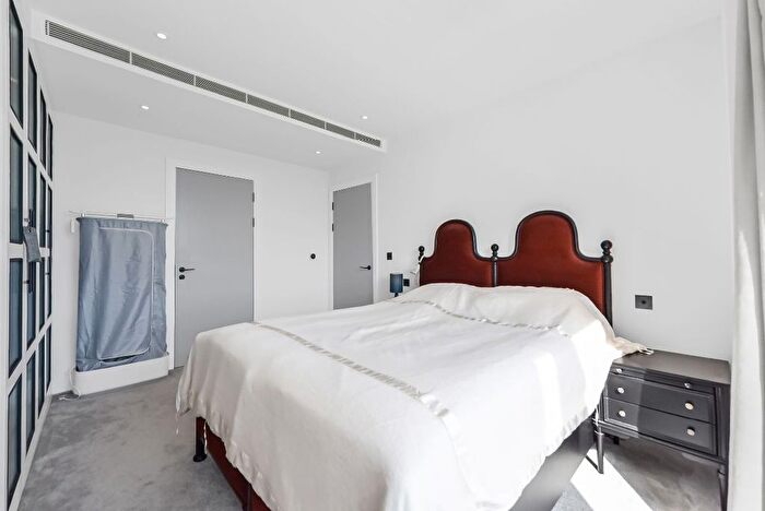 2 Bedroom Flat To Rent In Kings Tower, Bridgewater Avenue, London, SW6