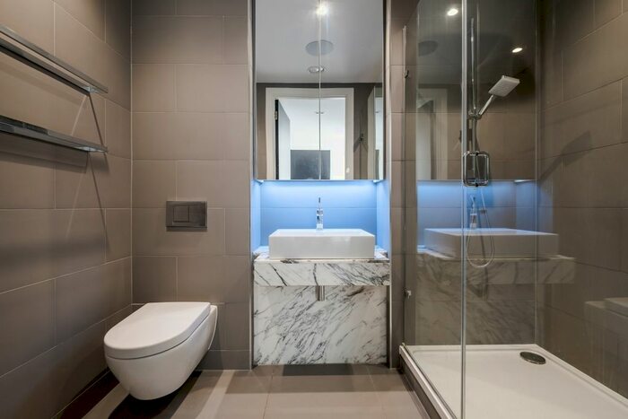3 Bedroom Flat To Rent In Webber Street, Borough, SE1