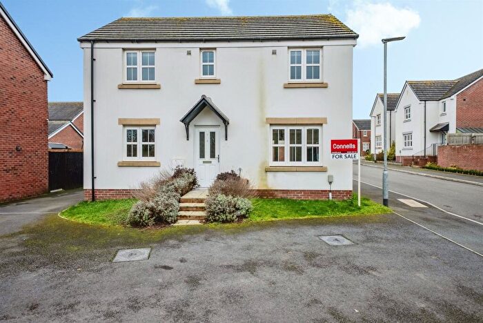 3 Bedroom Detached House For Sale In Primrose Avenue, Clehonger, Hereford, HR2