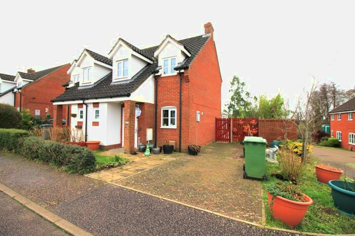 2 Bedroom Semi-Detached House To Rent In Station Drive, Norwich, NR13