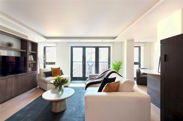 3 Bedroom Flat To Rent In Kensington Gardens Square, Bayswater, W2