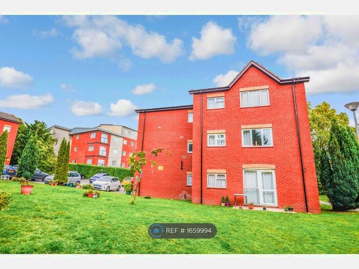 1 Bedroom Flat To Rent In Cobden Court, Southampton, SO18
