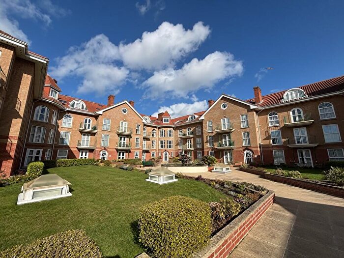 2 Bedroom Apartment To Rent In Cromer, NR27