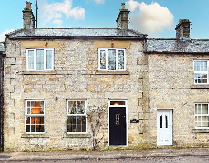 3 Bedroom Terraced House For Sale In West View, Dacre Banks, HG3