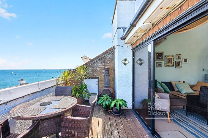 2 Bedroom Flat For Sale In Seaview Bay, Pier Road, Seaview, PO34