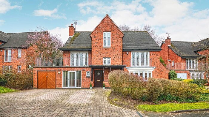 4 Bedroom Detached House For Sale In Merion Grove, Littleover, Derby, DE23