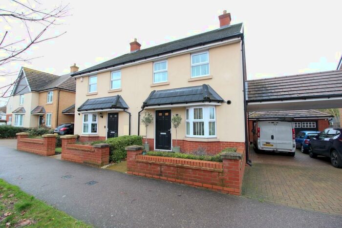 3 Bedroom Semi-Detached House To Rent In Kingston Road, Thundersley, SS7