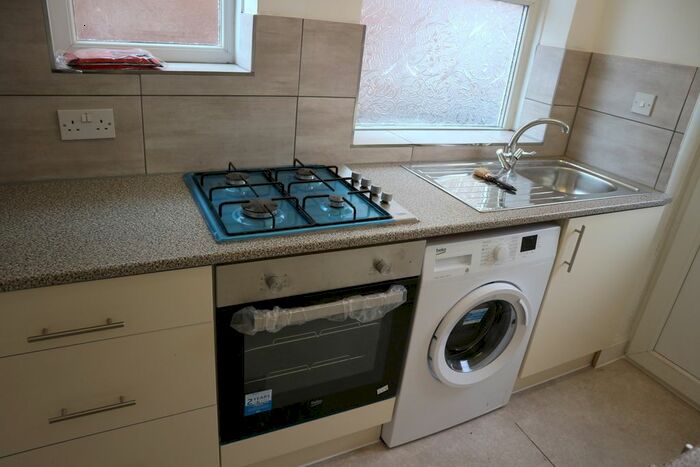 3 Bedroom Semi-Detached House To Rent In Northolme Gardens, Edgware, HA8