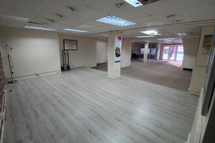 1 Bedroom Block Of Flats To Rent In Carlton Street, Castleford, West Yorkshire, WF10