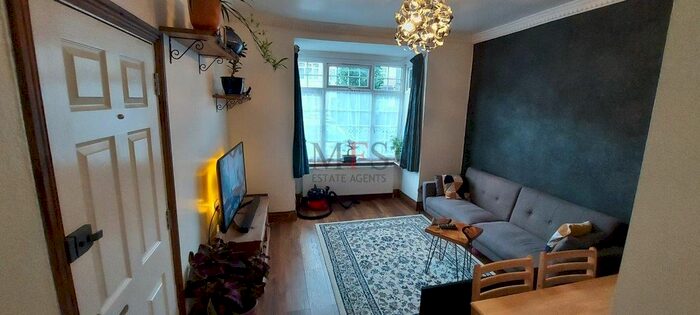 2 Bedroom Maisonette To Rent In Portland Road, Southall, UB2