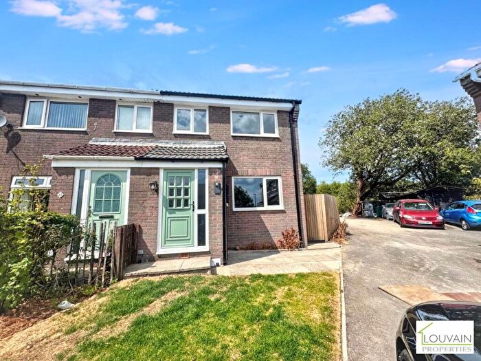 3 Bedroom Semi-Detached House For Sale In Chestnut Close, Rassau, Ebbw Vale, NP23