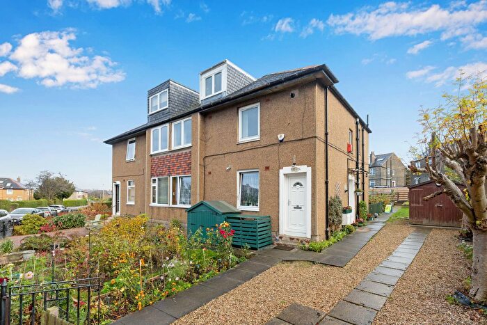 3 Bedroom Flat For Sale In Crewe Terrace, Crewe, Edinburgh, EH5