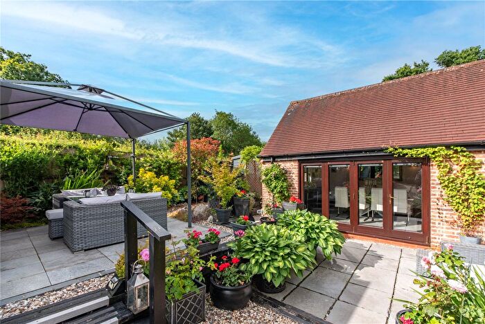 3 Bedroom End Of Terrace House For Sale In Skinners Green, Enborne, Newbury, Berkshire, RG14