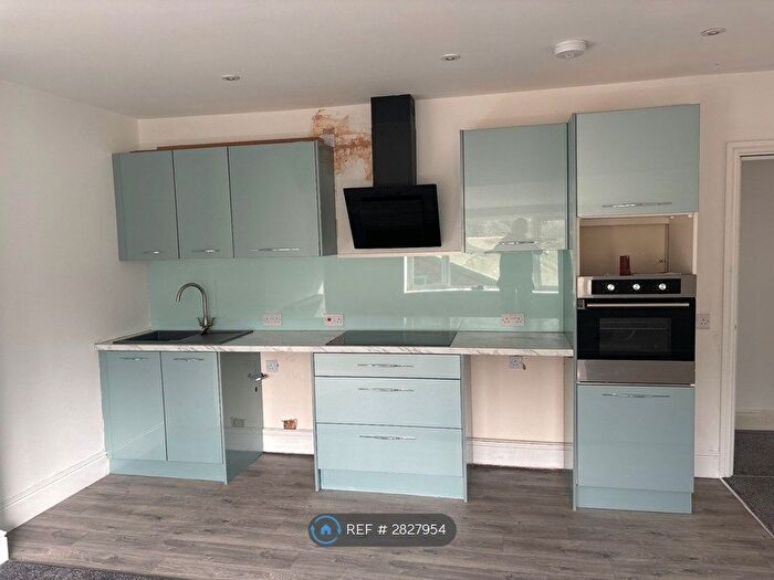 2 Bedroom Flat To Rent In Main St, Frodsham, WA6