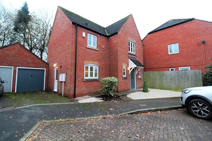 3 Bedroom Detached House To Rent In Bretby Heights, Swadlicnote, DE11