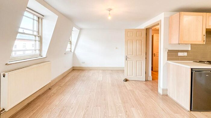 1 Bedroom Flat To Rent In Old Market Street, Bristol, BS2
