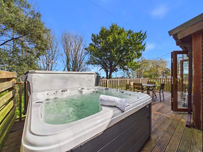 2 Bedroom Park Home For Sale In Watermouth Lodges, EX34