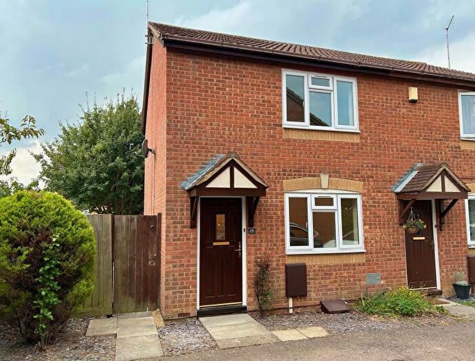 2 Bedroom Semi-Detached House To Rent In Moeran Close, Browns Wood, MK7
