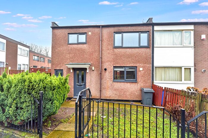 3 Bedroom End Terrace House For Sale In St. Aidans Place, Sheffield, S2