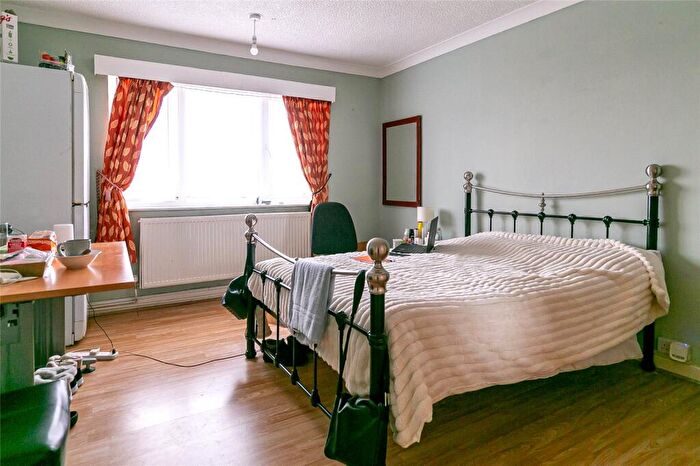 6 Bedroom Detached House To Rent In Elm Park, Filton, Bristol, BS34