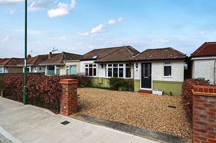 2 Bedroom Bungalow For Sale In West Way, Lancing, West Sussex, BN15