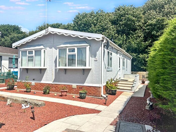 2 Bedroom Park Home For Sale In Carr Bridge Residential Park, Blackpool, FY4