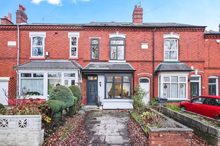 4 Bedroom Terraced House For Sale In Avenue Road, Birmingham, West Midlands, B14