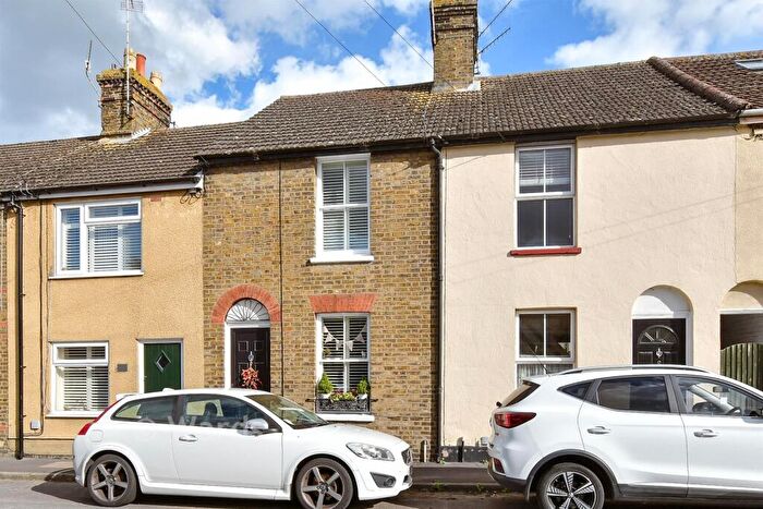 2 Bedroom Terraced House For Sale In Cyprus Road, Faversham, Kent, ME13