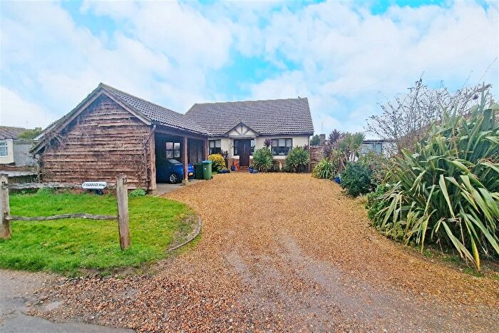 3 Bedroom Detached House To Rent In Harbour Road, Pagham, Bognor Regis, West Sussex, PO21