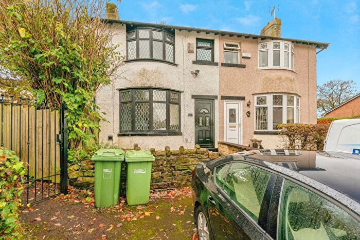 2 Bedroom Semi Detached House For Sale In Chapel Street, Brierfield, Nelson, Lancashire, BB9