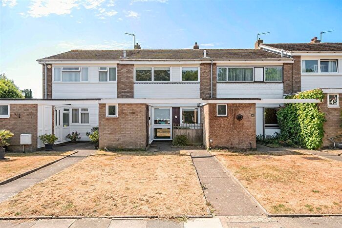 3 Bedroom Terraced House For Sale In Ferndown Avenue, Crofton, BR6