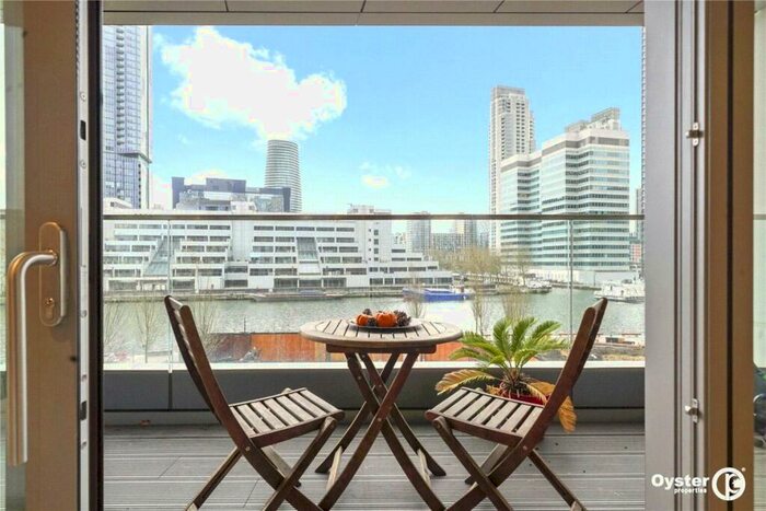 3 Bedroom Flat To Rent In Park Drive, Isle Of Dogs, London, E14