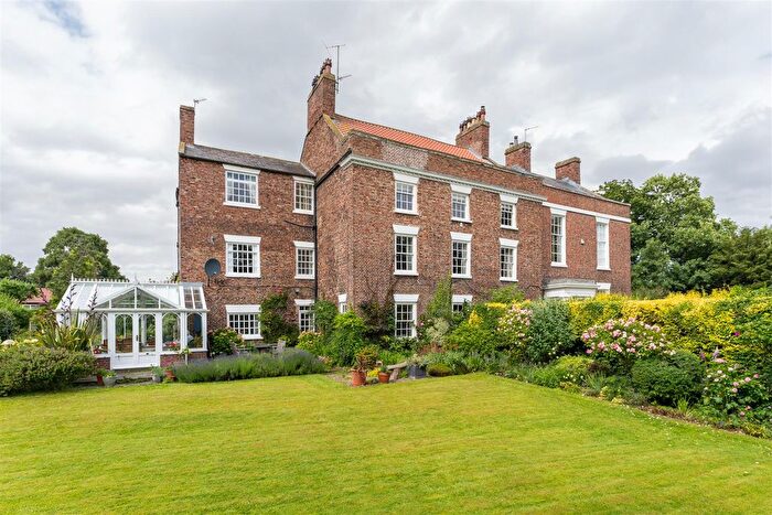 3 Bedroom Flat For Sale In Butts Lane, Egglescliffe, Stockton-On-Tees, TS16