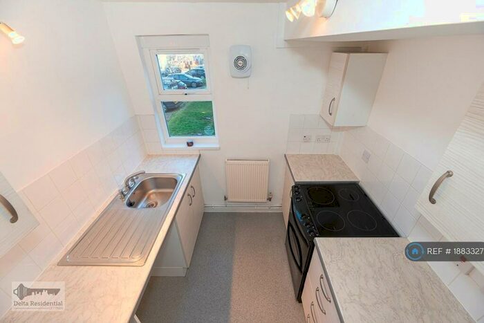 1 Bedroom Flat To Rent In Eastbrooks Mews, Pitsea, Basildon, SS13