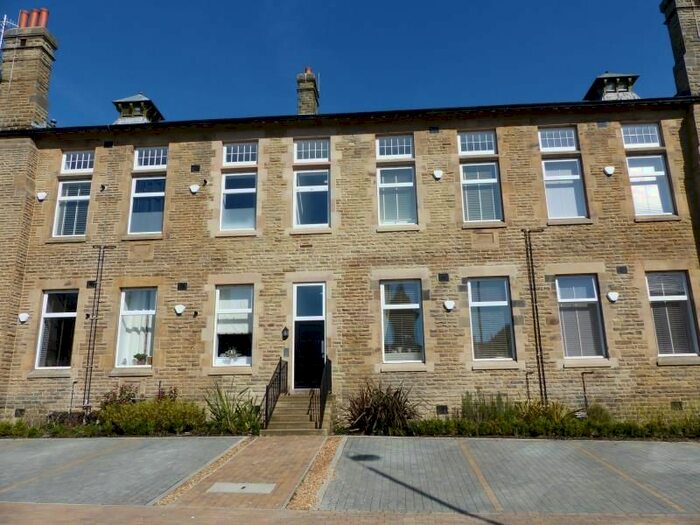 2 Bedroom Flat To Rent In Arkendale Court, Norwood Drive, Menston, Ilkley LS29