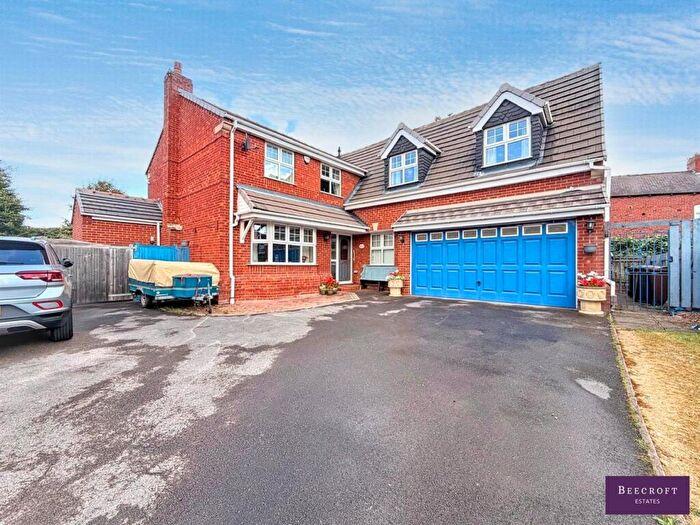 5 Bedroom Detached House For Sale In Briery Meadows, Hemingfield, Barnsley, S73