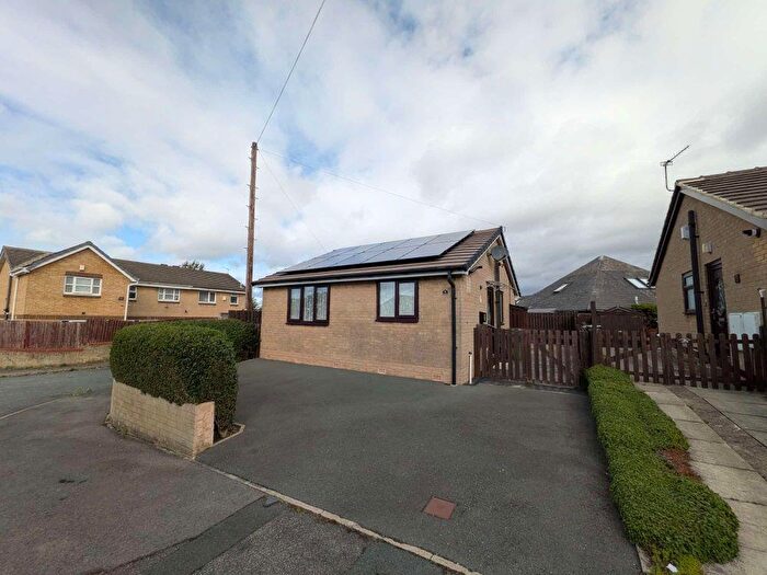 2 Bedroom Detached Bungalow For Sale In Chatham Street, Bradford, BD3