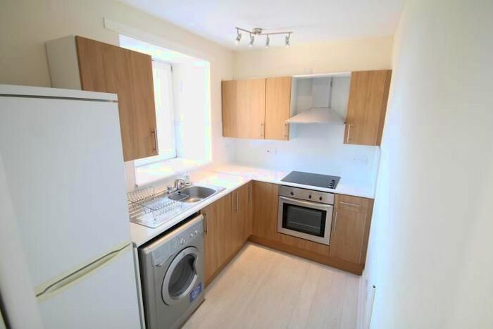2 Bedroom Flat To Rent In Ann Street, Dundee, DD3