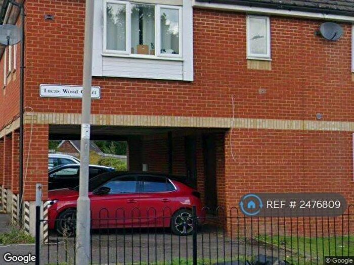2 Bedroom Flat To Rent In Totteridge Road, High Wycombe, HP13