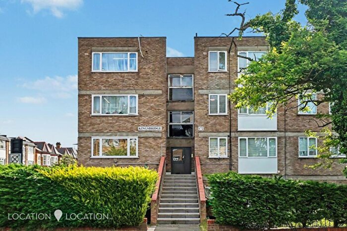 2 Bedroom Flat To Rent In Lordship Road, Kingsbridge Lordship Road, N16