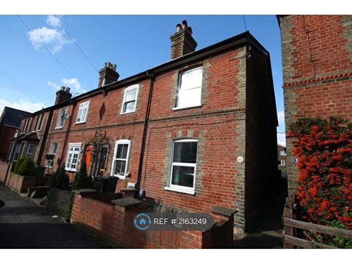3 Bedroom End Of Terrace House To Rent In George Road, Guildford, GU1