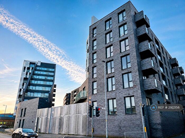2 Bedroom Flat To Rent In Every St, Manchester, M4