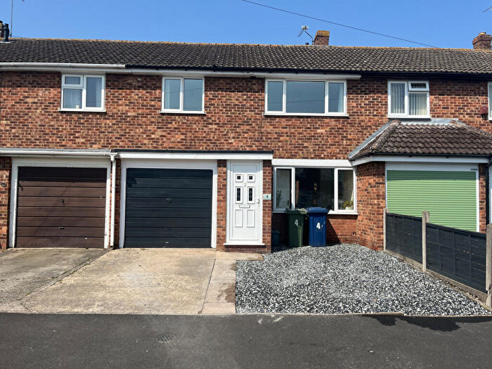 3 Bedroom Terraced House For Sale In Warren Road, Northway, Tewkesbury, GL20