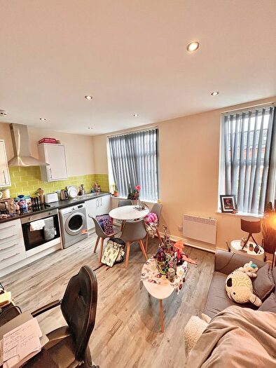 1 Bedroom Flat To Rent In Marshall Street, Leeds, LS15