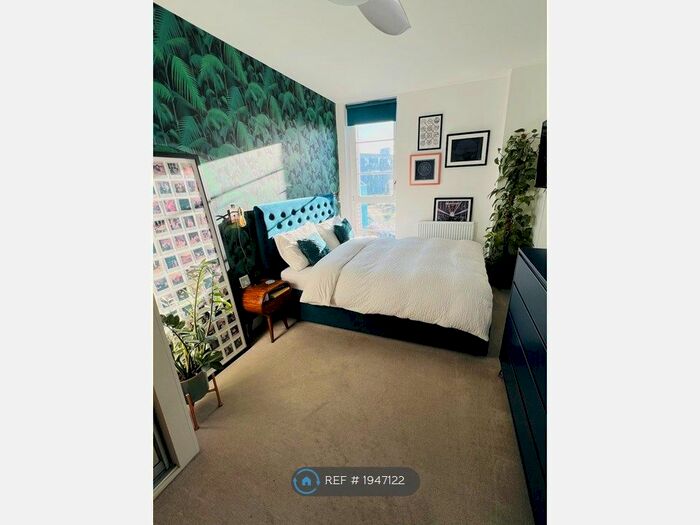 2 Bedroom Flat To Rent In Distillery Building, London, E3