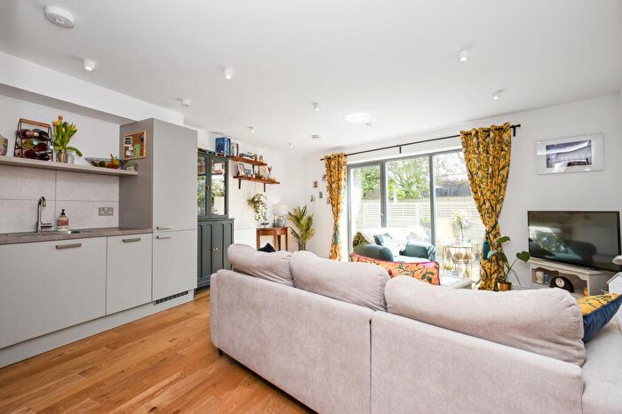 2 Bedroom Flat For Sale In A, Main Street, Davidsons Mains, Edinburgh, EH4