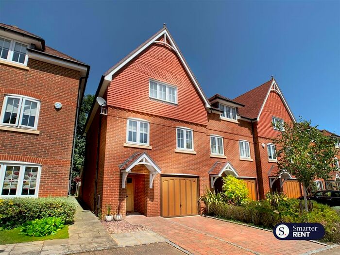 3 Bedroom Property To Rent In Leander Way, Maidenhead, SL6