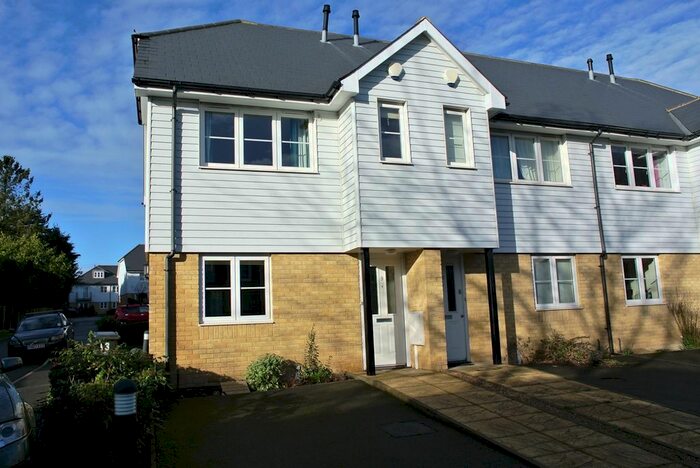2 Bedroom End Of Terrace House To Rent In Stone Court, Borough Green, TN15