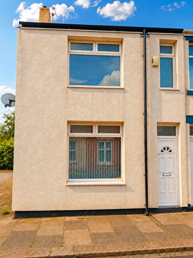 2 Bedroom End Of Terrace House To Rent In Sheriff Street, Hartlepool, TS26